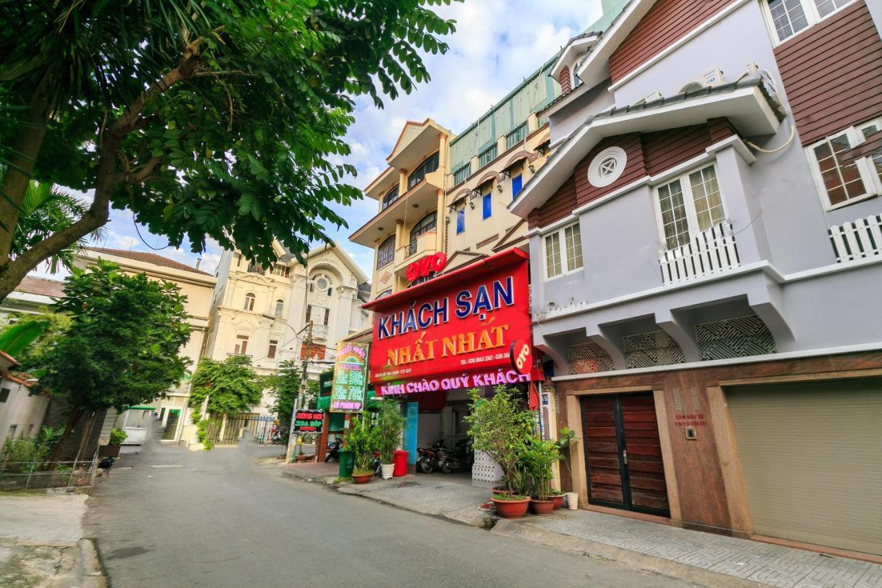 Oyo 486 Nhat Nhat Hotel Ho Chi Minh City Exterior photo